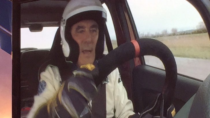 Francois Fillon conduce un automobil Dacia Sandero în primul episod al ediţiei franceze "Top Gear"