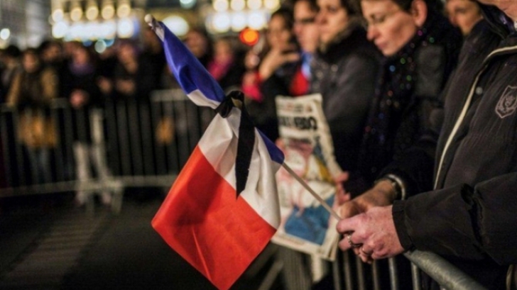 Număr RECORD de polițiști mobilizați pentru marșul de solidaritate de la Paris