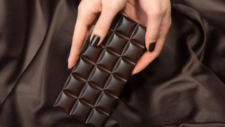 Beneficiile ciocolatei asupra sănătății. La câte grame trebuie să ne limităm