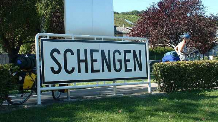 Bruxelles-ul sprijină intrarea României în spaţiul Schengen