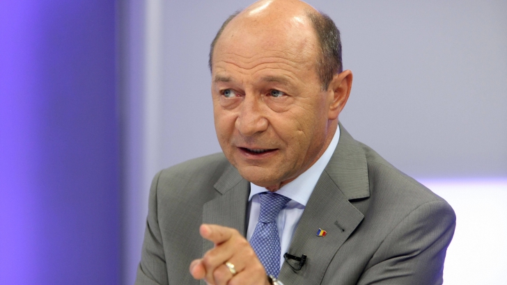 Băsescu a trimis Guvernului o plângere administrativă. Avertizează că se va adresa instanţei
