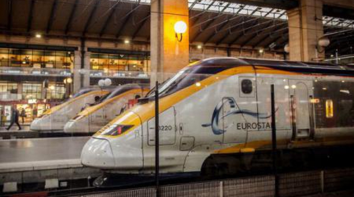 Trenurile Eurostar vor circula cu întârzieri, dupa incendiul din tunelul de sub Canalul Mânecii