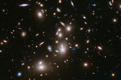 Cea mai spectaculoasă fotografie realizată de Hubble în 2014