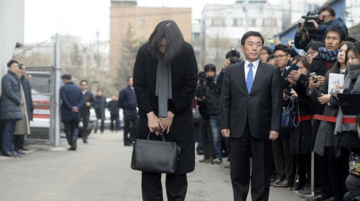 Final pentru scandalul nucilor de macadamia: moştenitoarea Korean Air, condamnată la închisoare