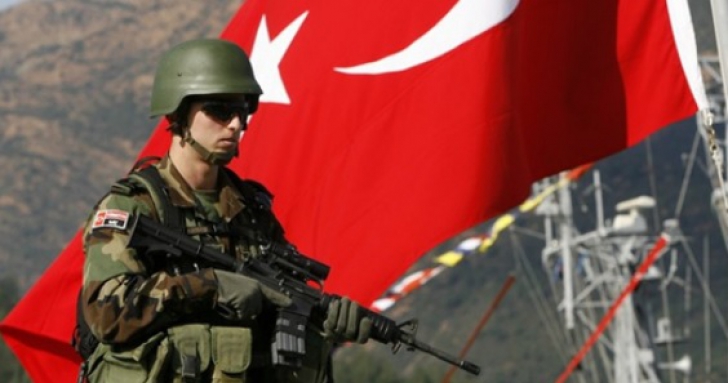 Operaţiune militară în forţă. Turcia a intrat cu sute de trupe în Siria, peste noapte