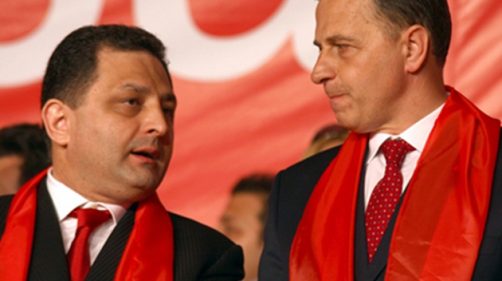 Mircea Geoană şi Marian Vanghelie îşi lansează astăzi partidul