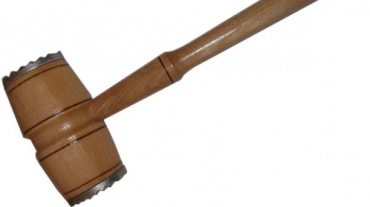 Agresor de Dragobete. Cum a fost atacată pe stradă o femeie din Braşov