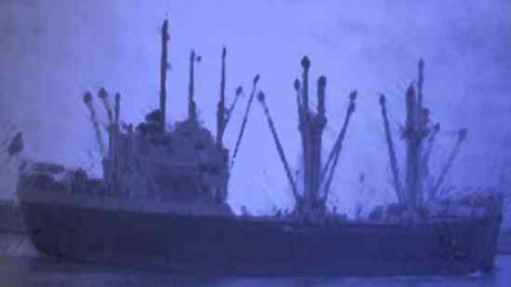 O navă fantomă a apărut lângă coastele Rusiei. Localnicii sunt îngrijoraţi