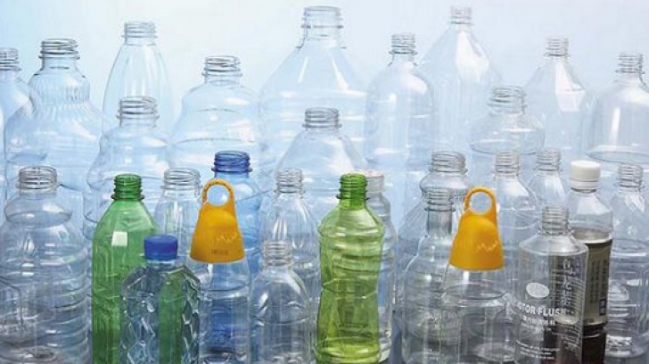 Cât de periculos este să reutilizezi o sticlă de plastic?
