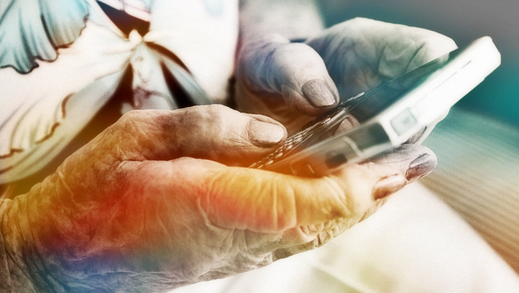 Cele mai bune telefoane pentru bătrâni: ce să alegi pentru cei în vârstă!