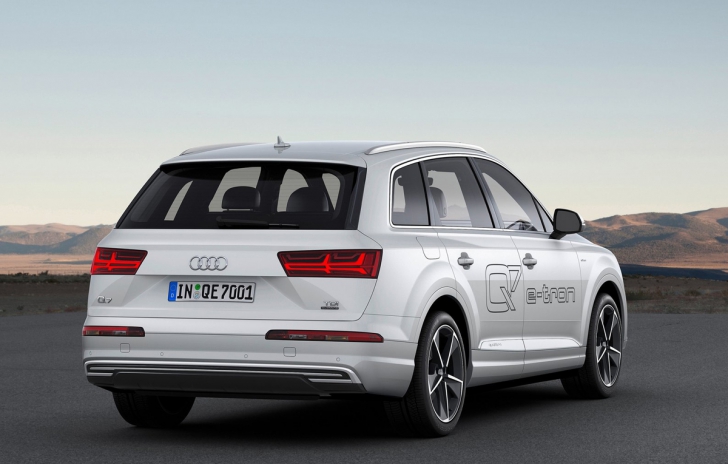 Audi Q7 e-tron: Cum arată primul SUV hibrid plug-in al Audi