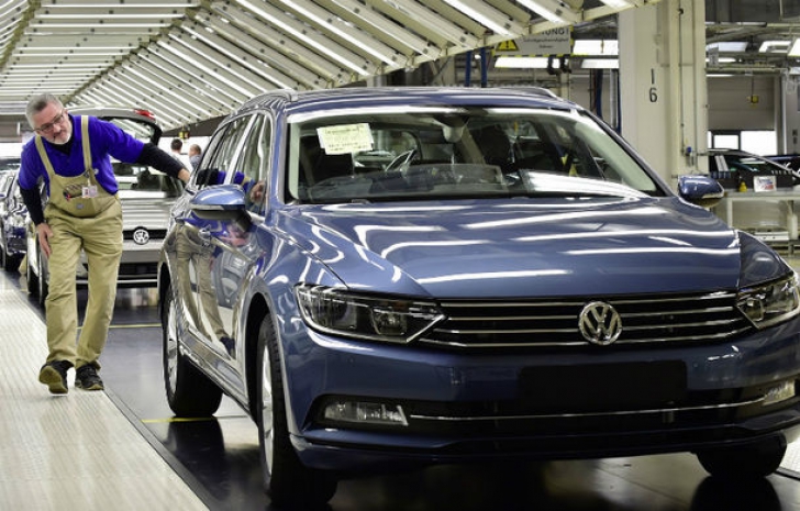 Ce bonus primesc angajaţii germani ai Volkswagen