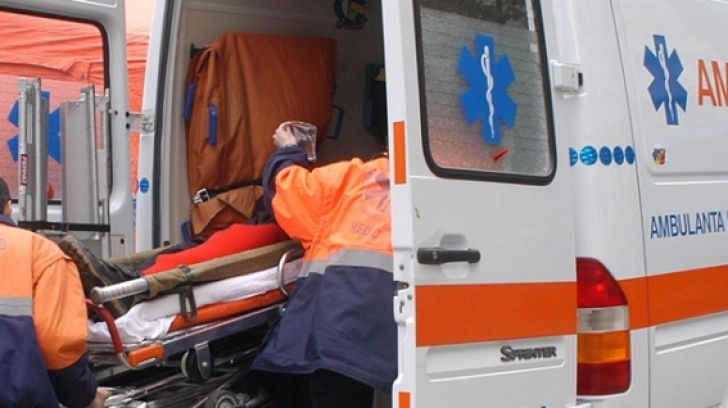 Impact devastator în Cluj-Napoca: un rănit, două maşini făcute praf