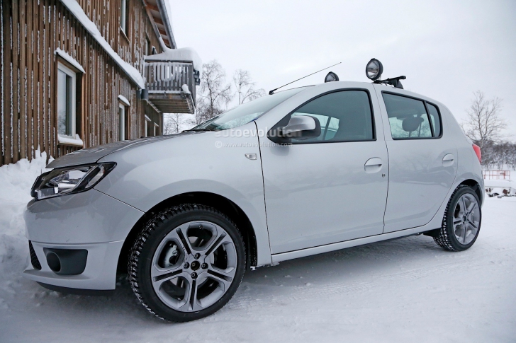 Dacia Sandero RS: Când va fi lansat şi cum va fi echipat Sandero RS