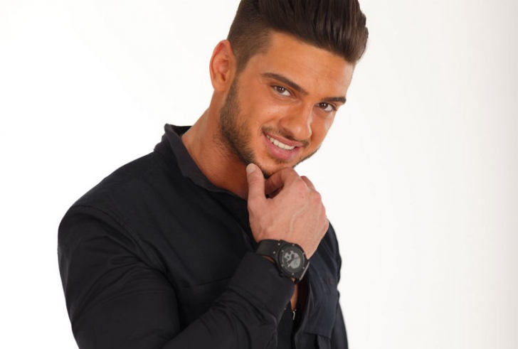 Dorian Popa are probleme cu dinții