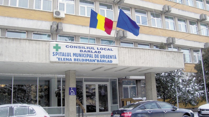 Bătrân externat dintr-un spital din Bârlad, găsit mort pe stradă câteva ore mai târziu