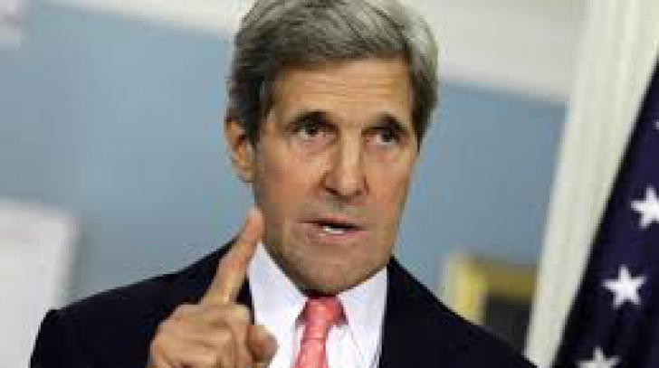 John Kerry face demersuri pentru a autoriza folosirea forței împotriva Statului Islamic 