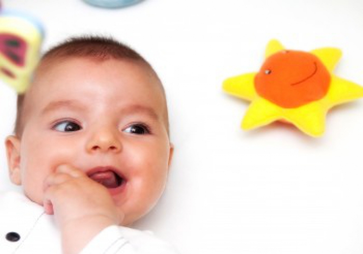 9 lucruri de care chiar nu ai nevoie pentru bebeluşul tău