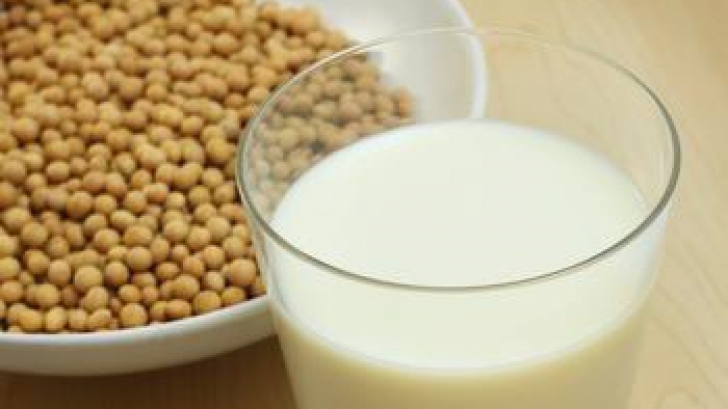 Laptele de soia, analizat de ANPC. Ce s-a descoperit