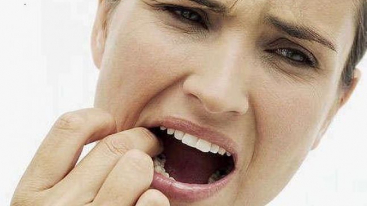 Tratamente naturiste pentru dureri de dinți