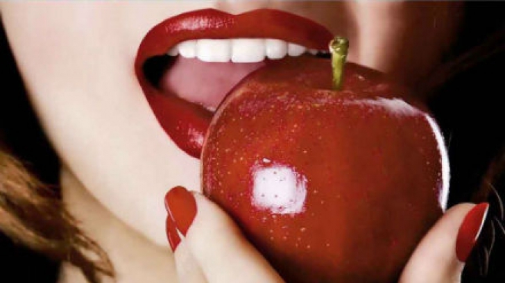 Ce se întâmplă dacă mănânci un măr pe zi