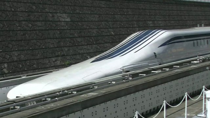 Trenul japonezilor a depășit 600 de km/h