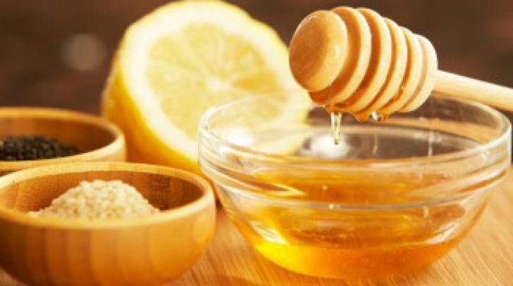 Cum te poate vindeca mierea. 14 rețete magice