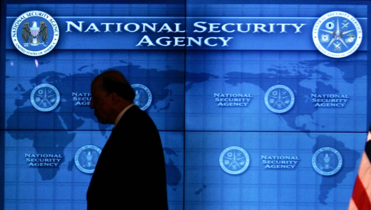 Americanii te spionează constant! Soluții pentru a scăpa de supravegherea NSA.