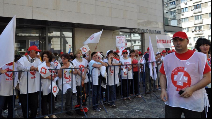 Instanța, sesizată în cazul grevei medicilor! M. Muncii a transmis Sanitas că protestul e ilegal