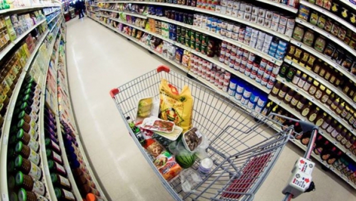 Ce părere au specialiștii din economie față de scăderea TVA la alimente