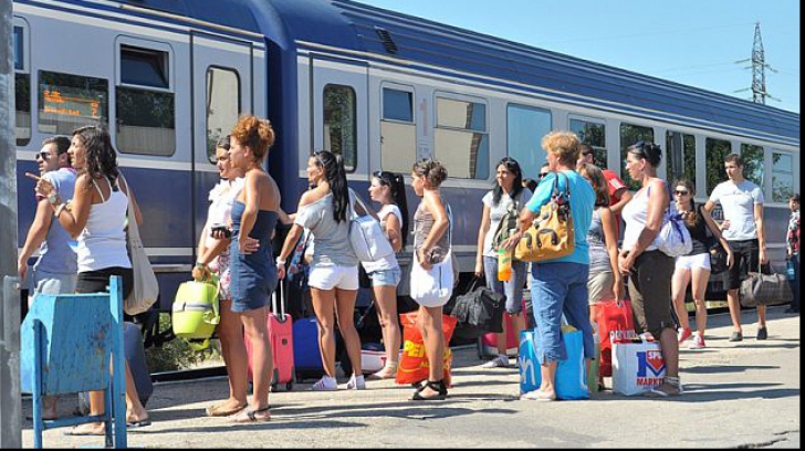CFR Călători pune în circulaţie "Trenurile Soarelui". Turiştii vor avea acces la mare şi la Deltă