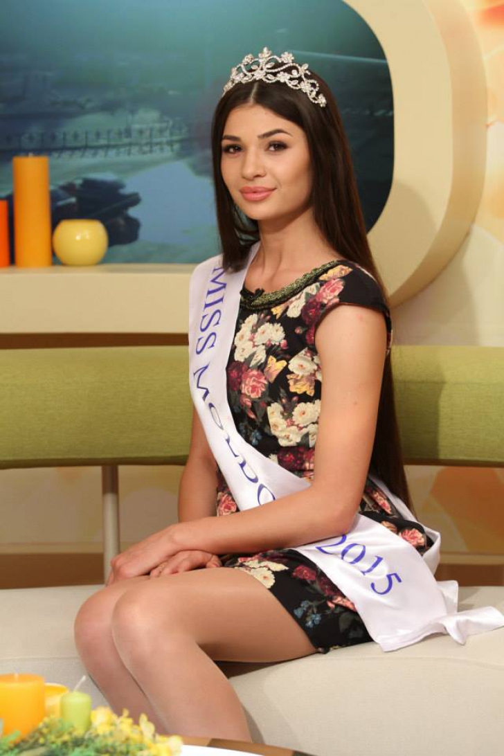 Miss Moldova 2015: "Proba de inteligenţă nu e importantă. Fiecare din noi suntem deştepţi"