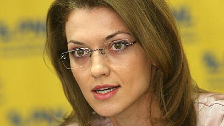 Liviu Pop îi cere Alinei Gorghiu să spună care este poziția PNL față de cazul de la CJ Arad   