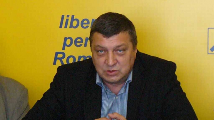 Teodor Atanasiu, huiduit la Consiliul Național PNL. Predoiu, aplaudat