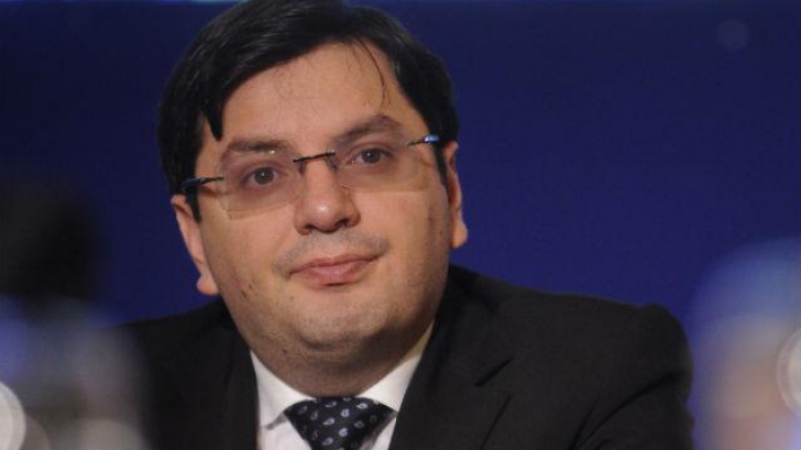Reacţia ministrului Bănicioiu, după ce finul său, şeful Sălii Polivalente,a fost reţinut pentru mită