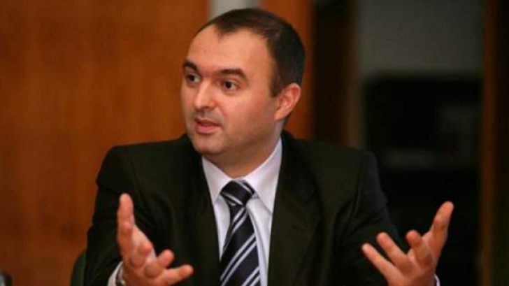 Preşedintele CJ Iaşi, Cristian Adomniţei, suspendat din funcţie de către prefect / Foto: mondonews.ro