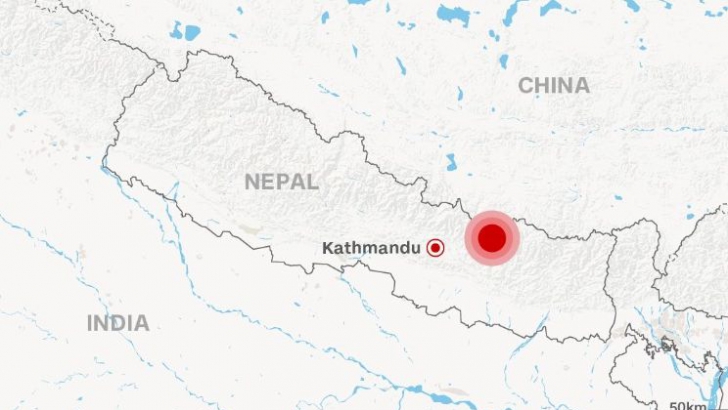 Cutremur de 7,3 grade în Nepal, în apropiere de Everest. La scurt timp au avut loc şi replici 