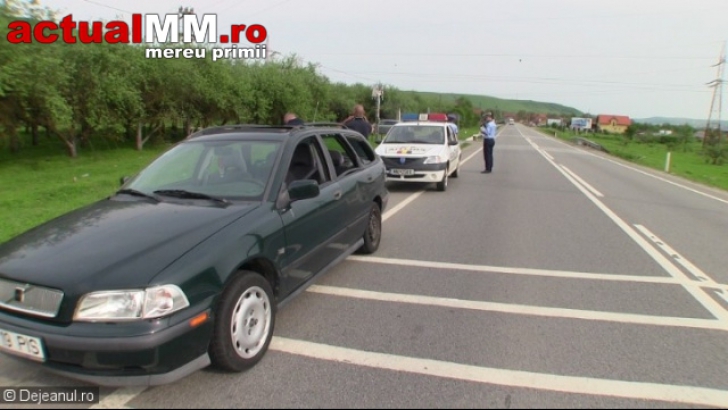 Ghinion pentru o familie din Maramureş: ce s-a întâmplat când un camion a trecut pe lângă maşina lor
