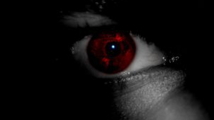 Horoscop. Cum tradeaza zodiile. Cine infige cel mai adanc cutitul in spatele iubitilor