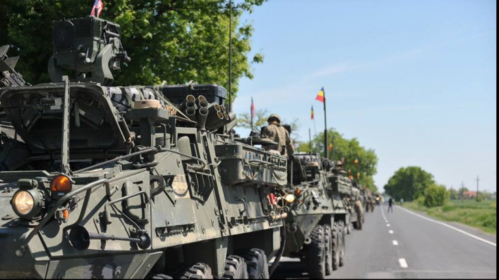 Cum prezintă presa rusă tancurile care trec prin România 