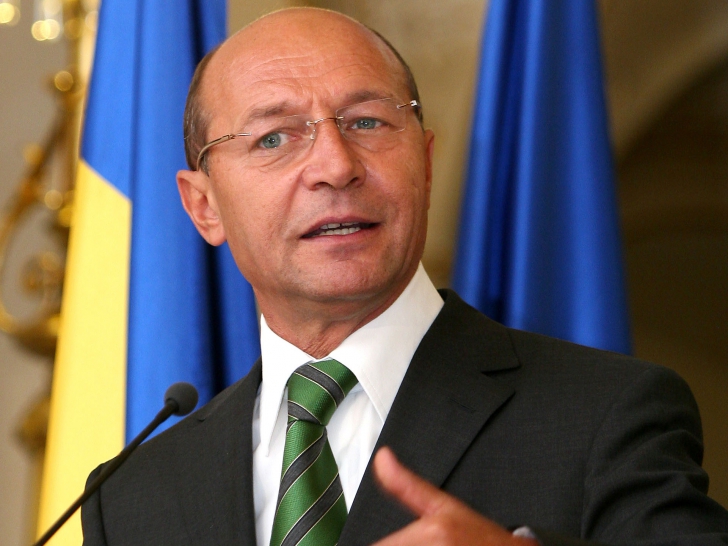 Băsescu îl avertizează pe Ponta cu închisoarea: Victor Viorel, mai știi povestea cu săpatul gropii?