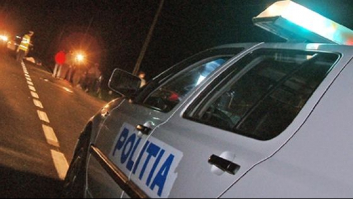 Caz uimitor în Bucureşti: un poliţist a fost muşcat de gât de un tânăr