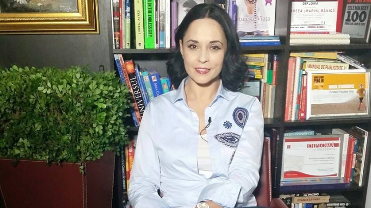 Andreea Marin se lansează în modă! Va face genţi şi pantofi ce îi poartă numele