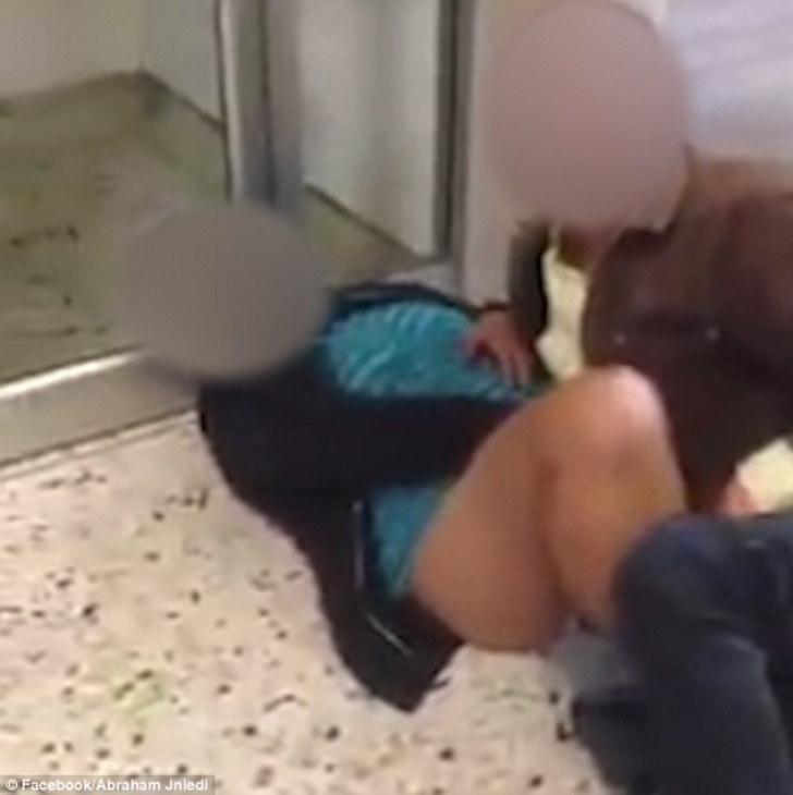 Cuplu surprins în timp ce făcea sex într-un magazin! Exlicația lui e incredibilă