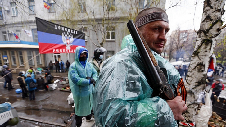 24 de morţi în Ucraina, în confruntările dintre separatişti şi trupele guvernamentale