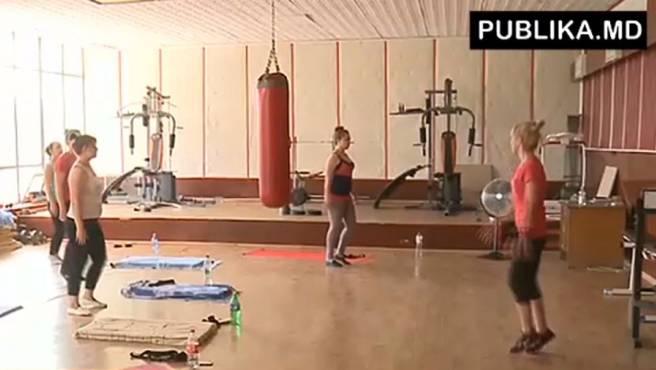Satul din Moldova unde femeile merg cu regularitate la sala de fitness