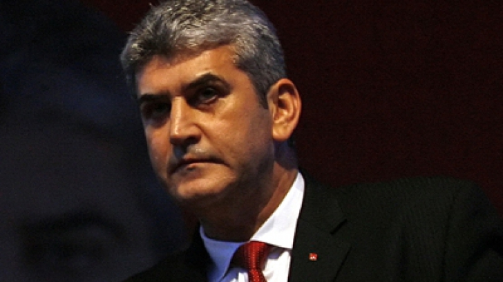 Gabriel Oprea, delegat premier până vineri