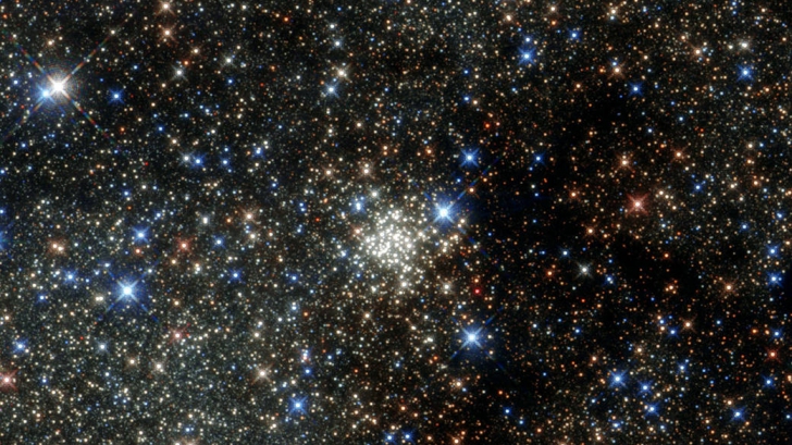 Fotografia zilei, de la NASA. Cum arată cel mai aglomerat loc din Calea Lactee