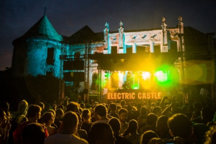Ce bilete mai sunt disponibile la Electric Castle 2015 