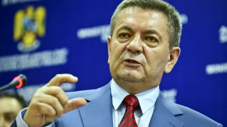 Ioan Rus: Nu este o criză guvernamentală, este o prosteală românească